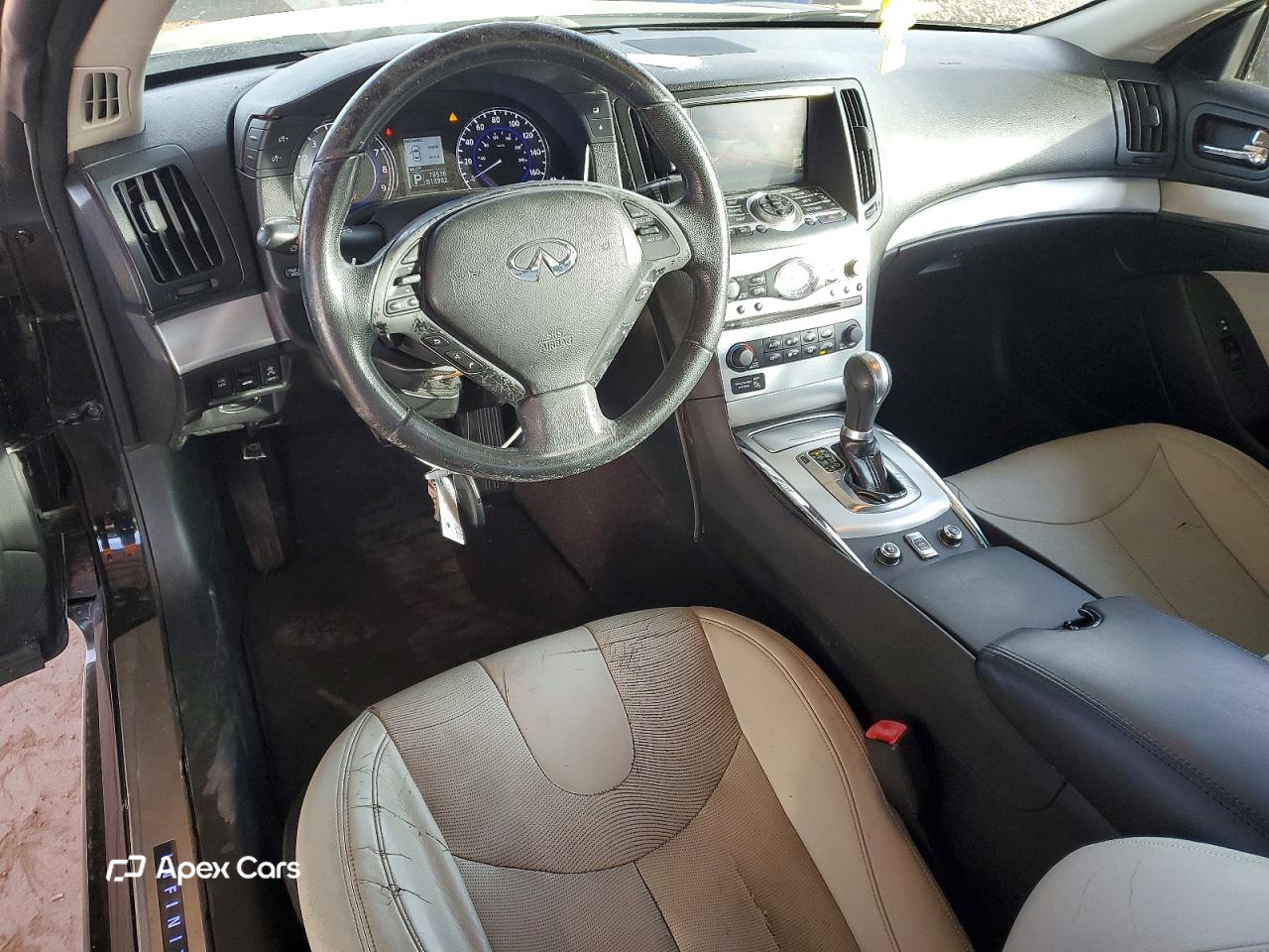 Infiniti G 2010