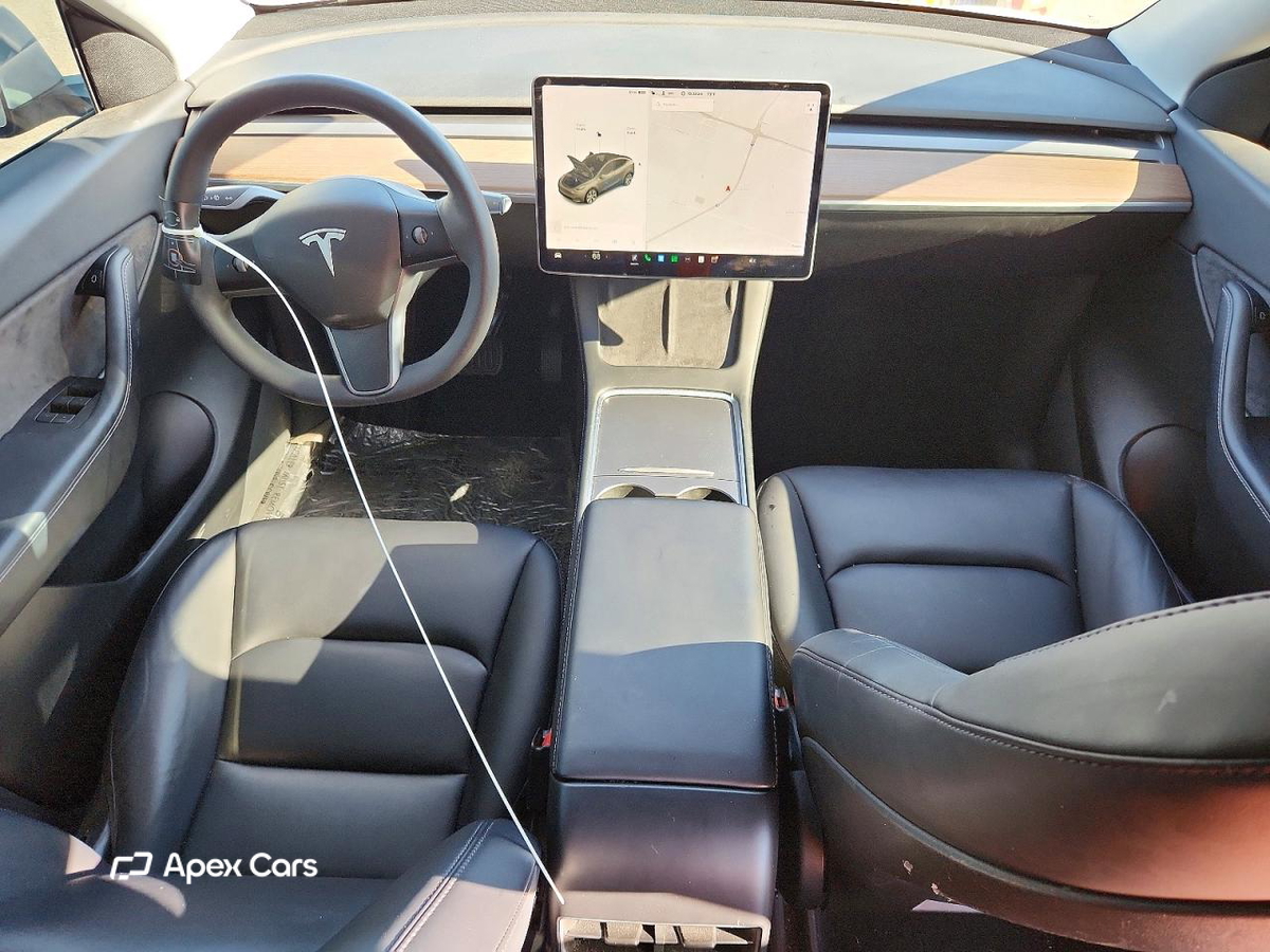 Tesla Model Y 2021