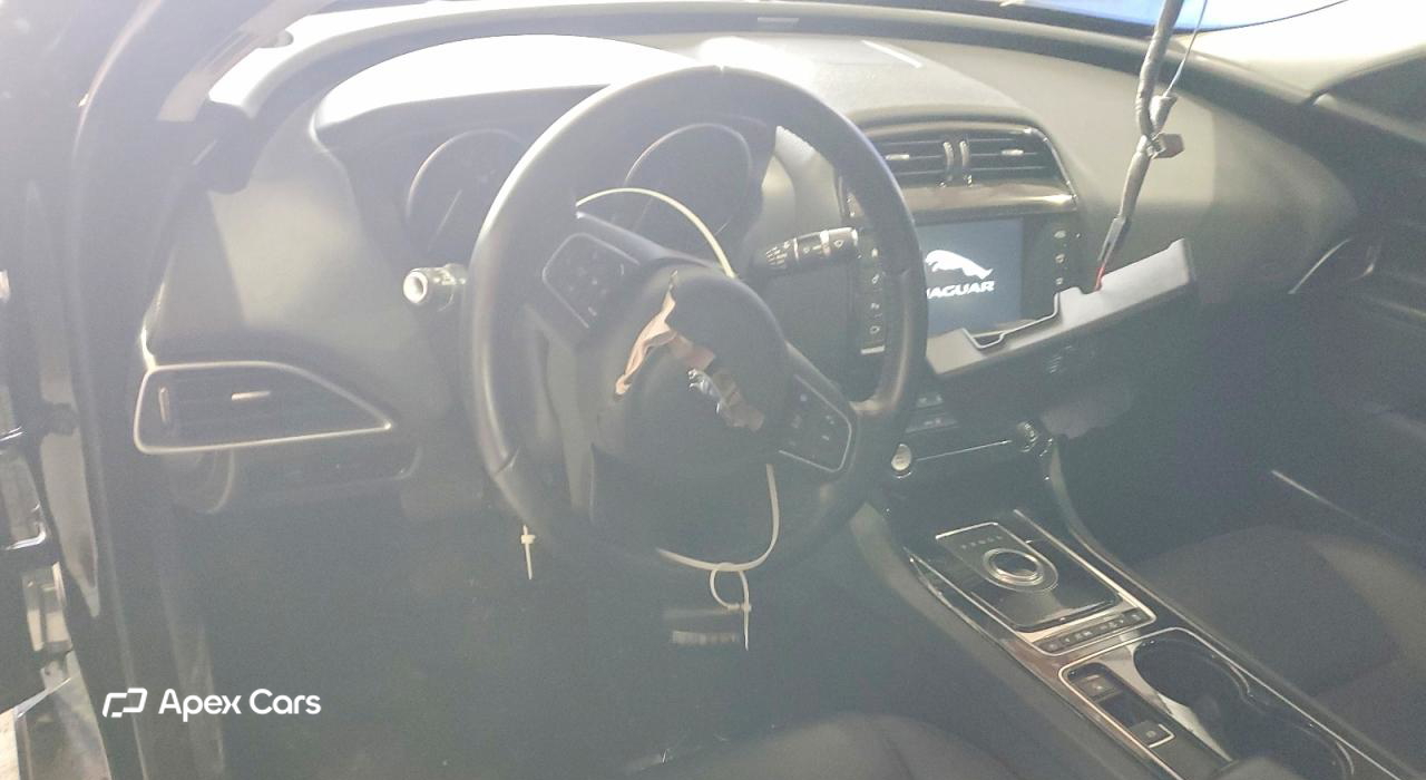 Jaguar XE 2017