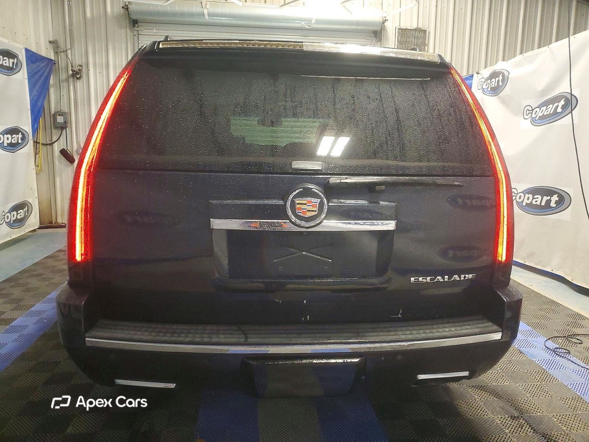 Cadillac Escalade 2013