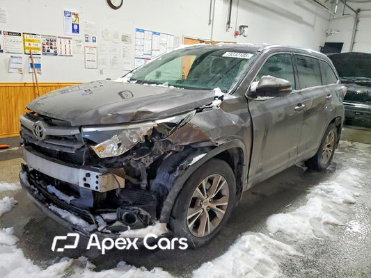 Toyota Highlander 2015 - Image 1 of 14