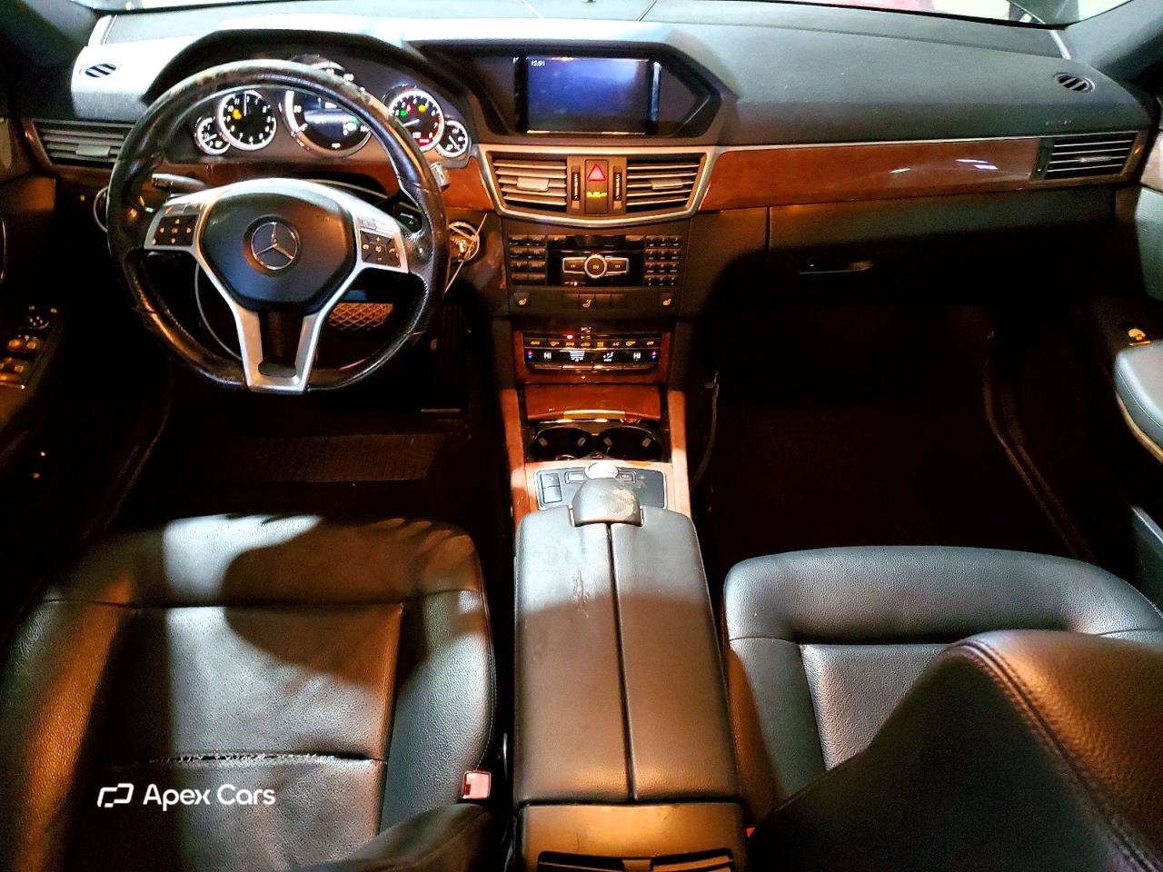 Mercedes-Benz  2013