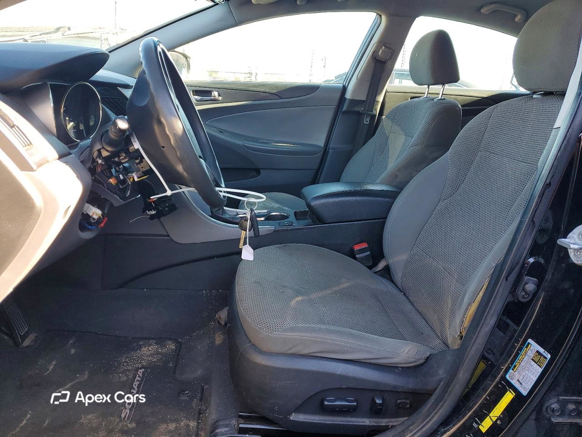 Hyundai Sonata 2013