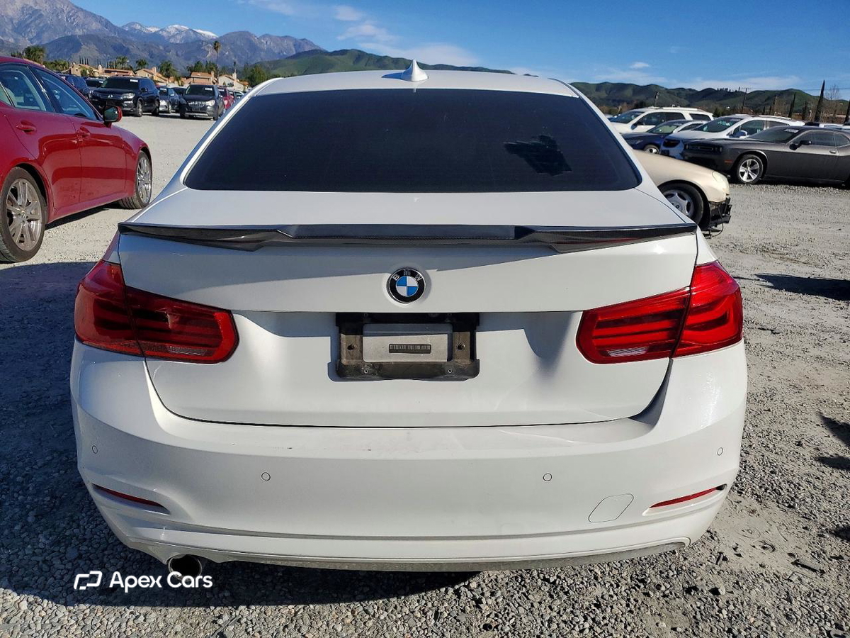 BMW Series 3 2017