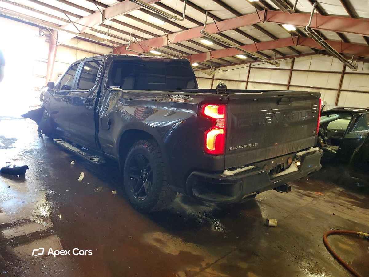 Chevrolet Silverado 2021