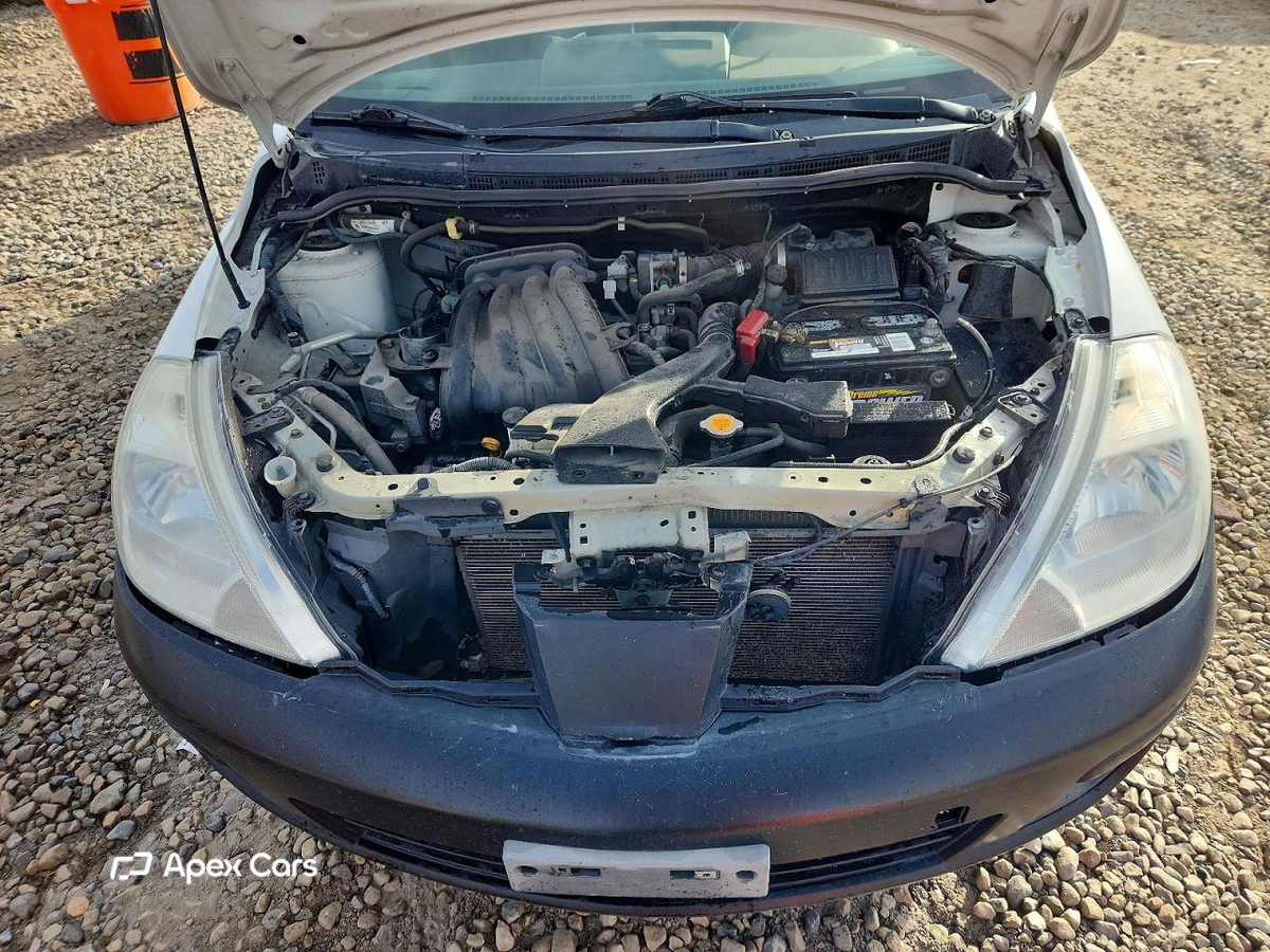 Nissan Versa 2011