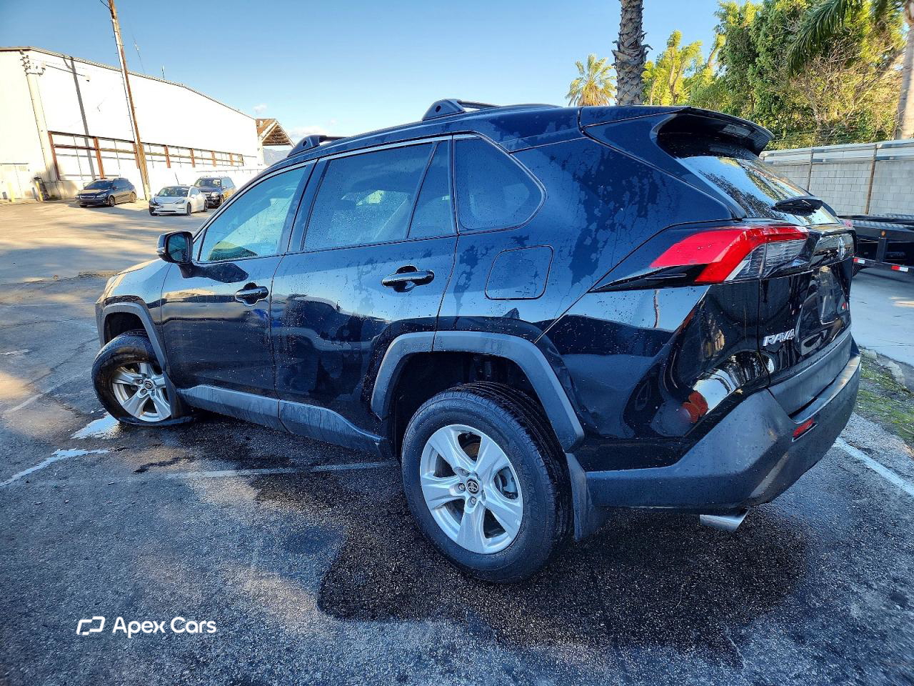 Toyota RAV 4 2021