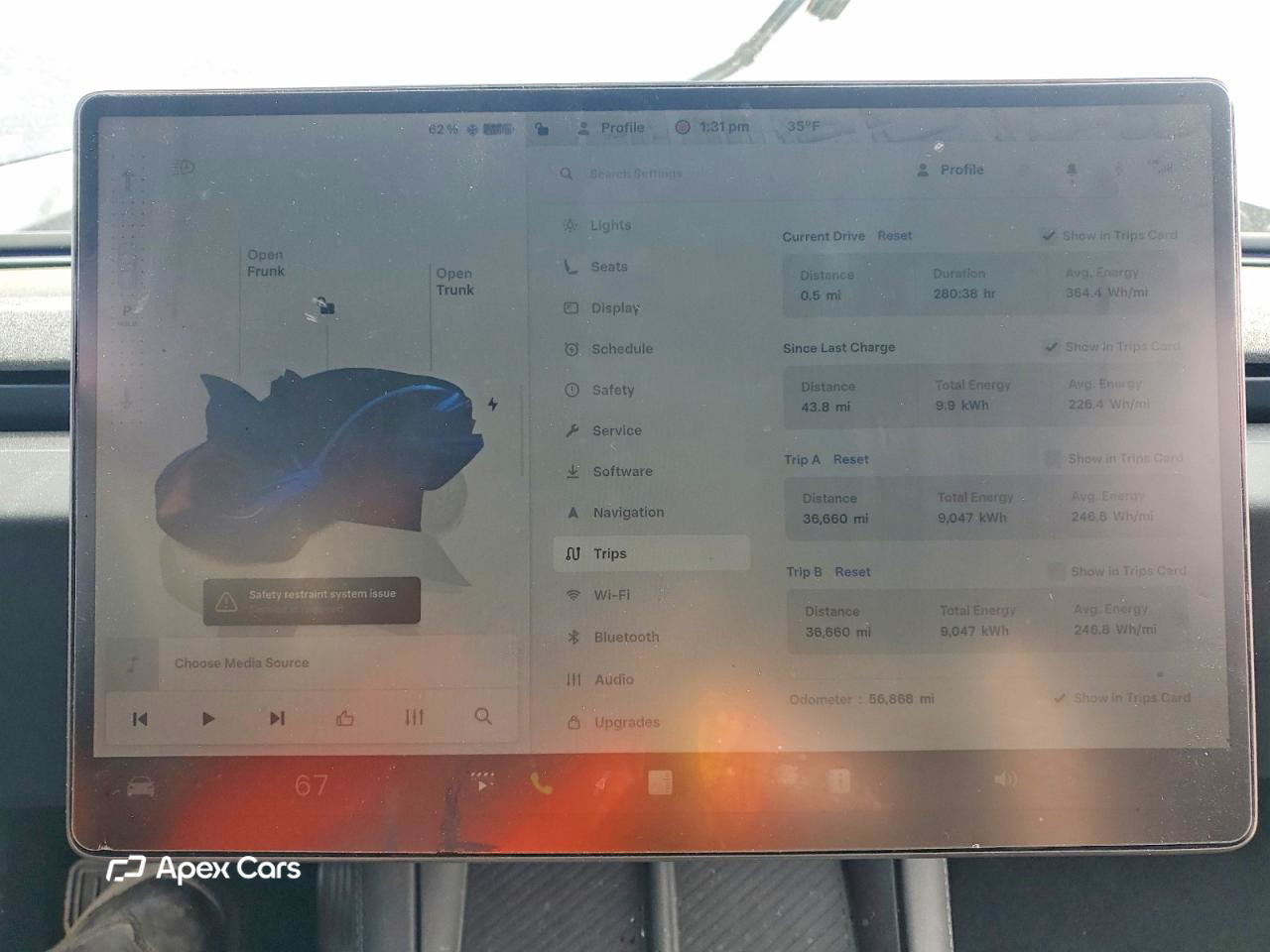 Tesla Model 3 2024