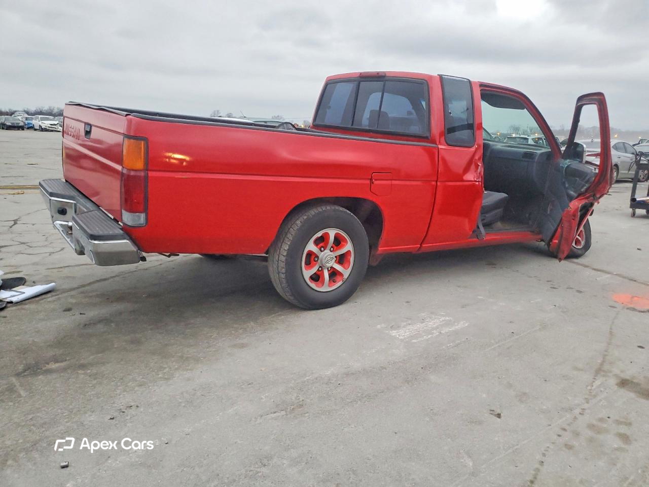 Nissan Titan 1996
