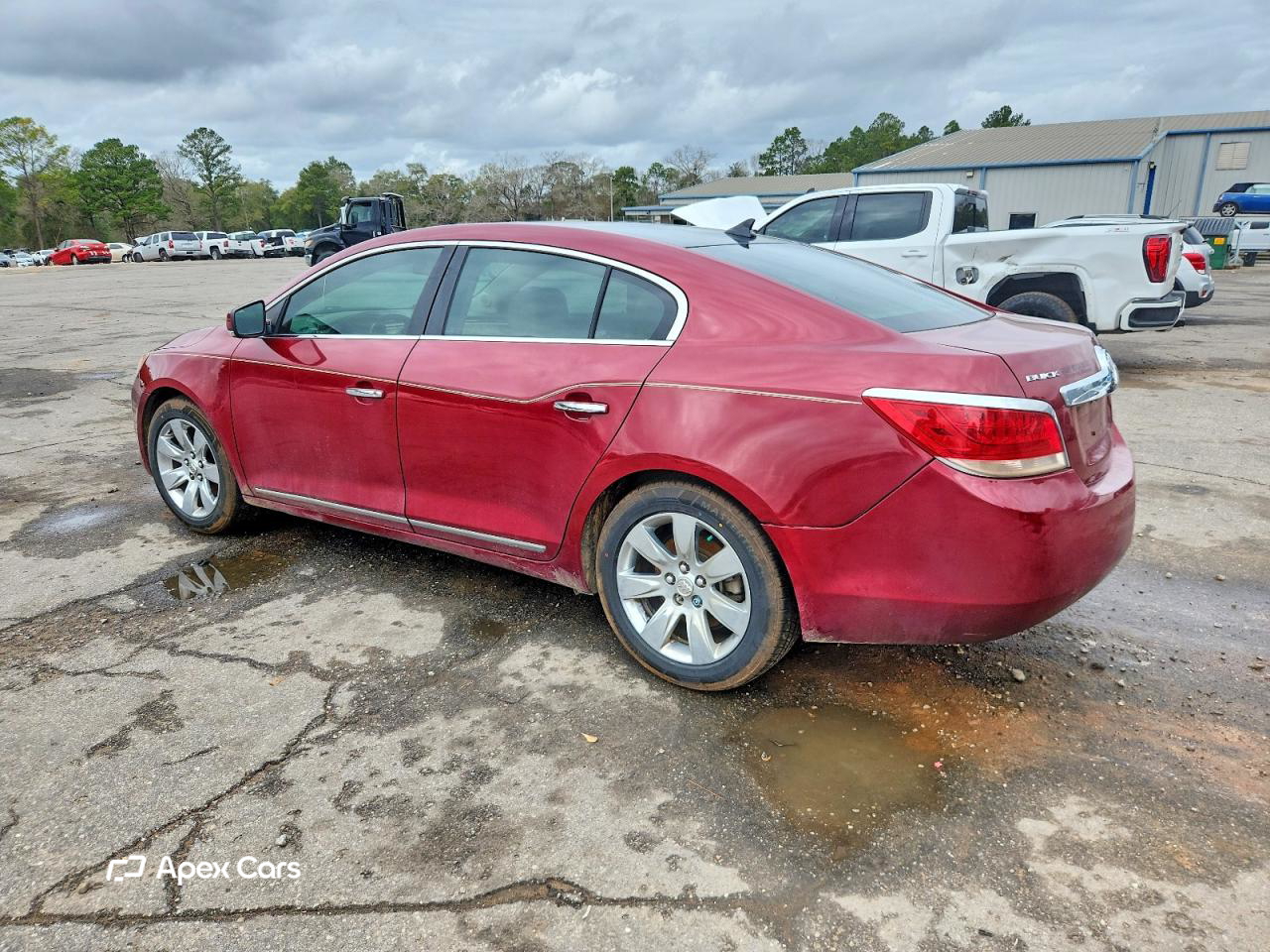 Buick LaCrosse 2011