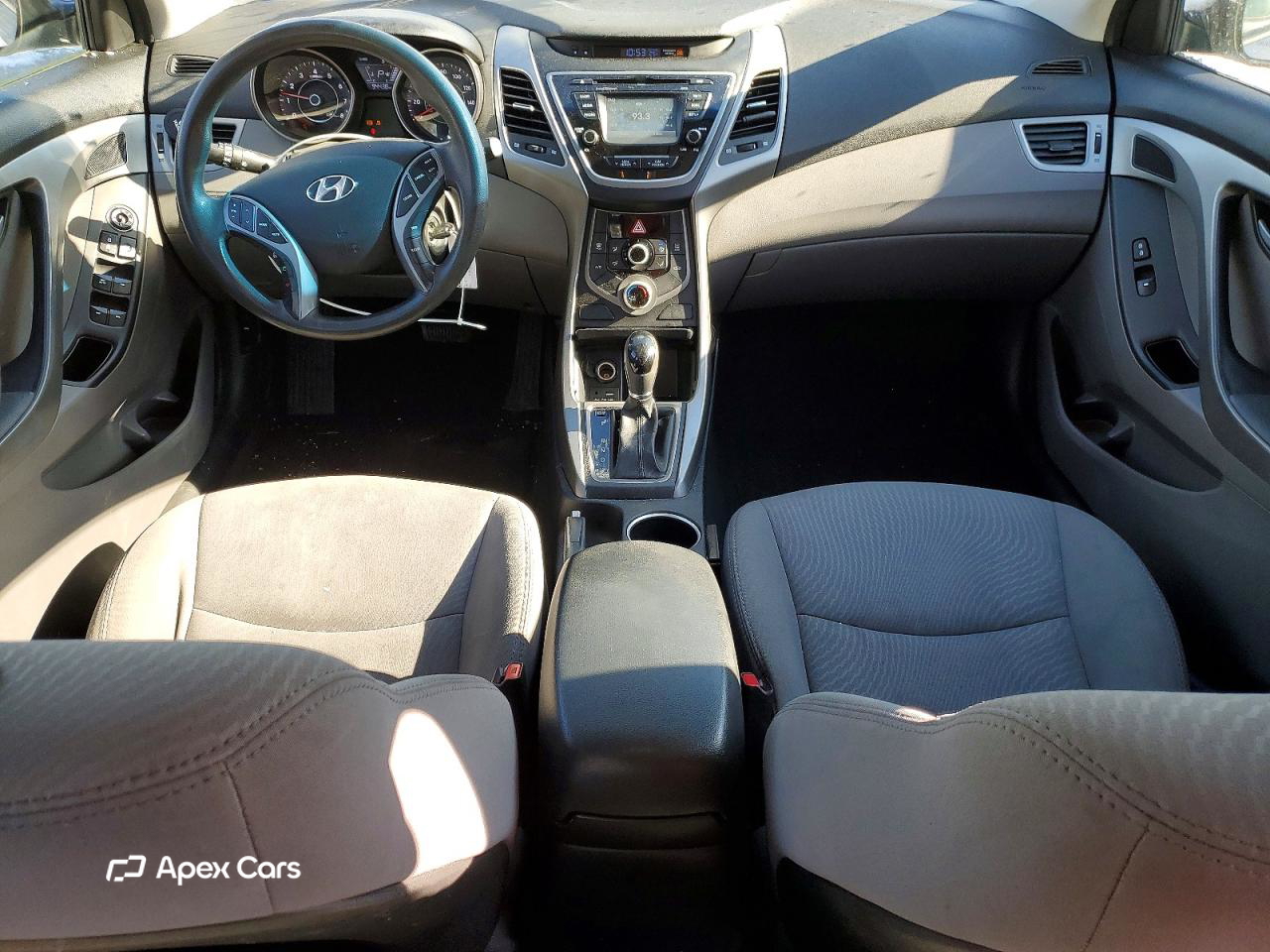 Hyundai Elantra 2016