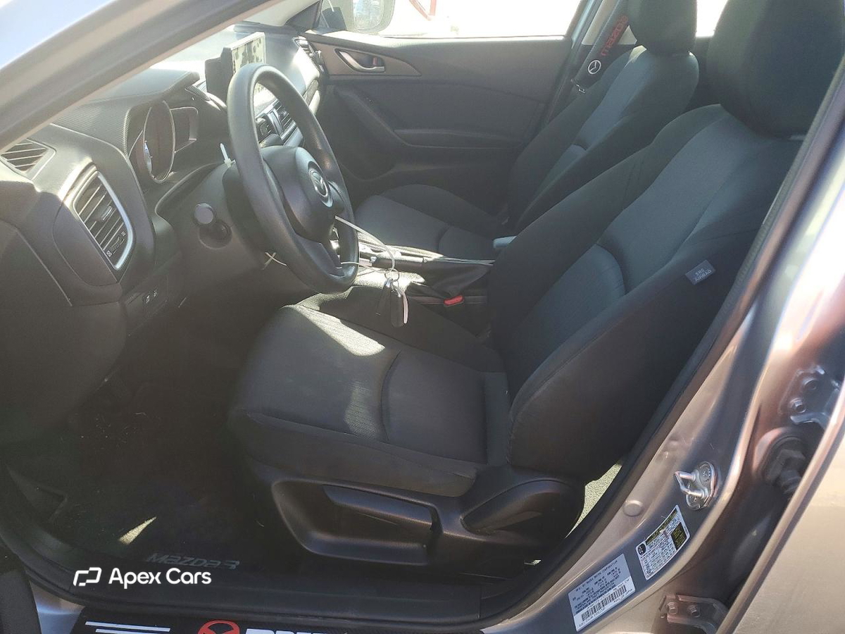 Mazda 3 2015