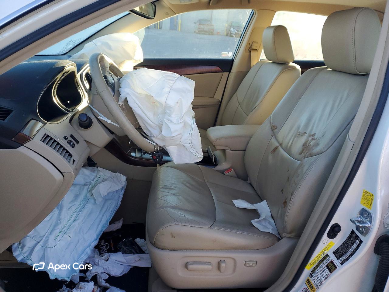 Toyota Avalon 2011