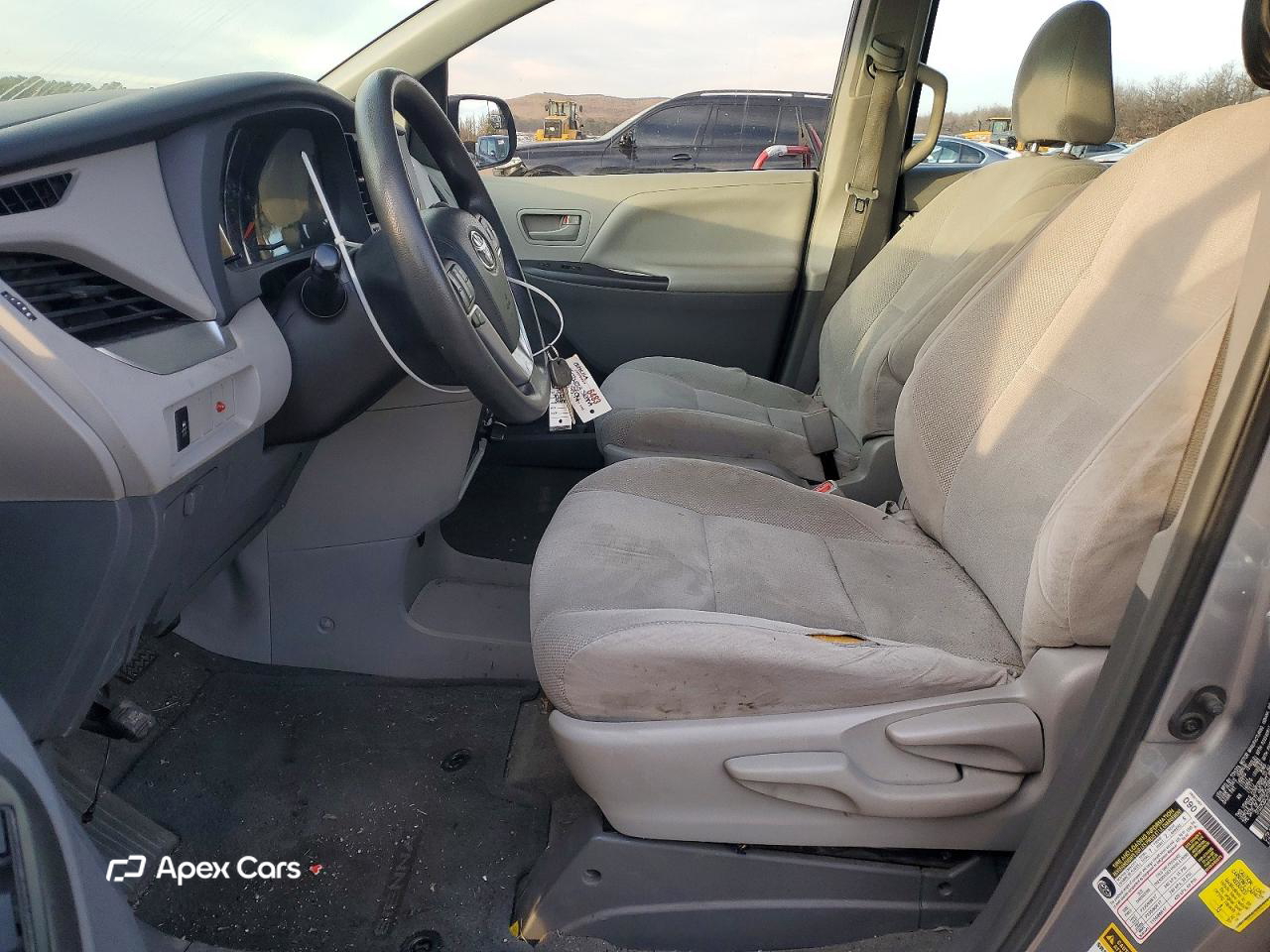 Toyota Sienna 2015