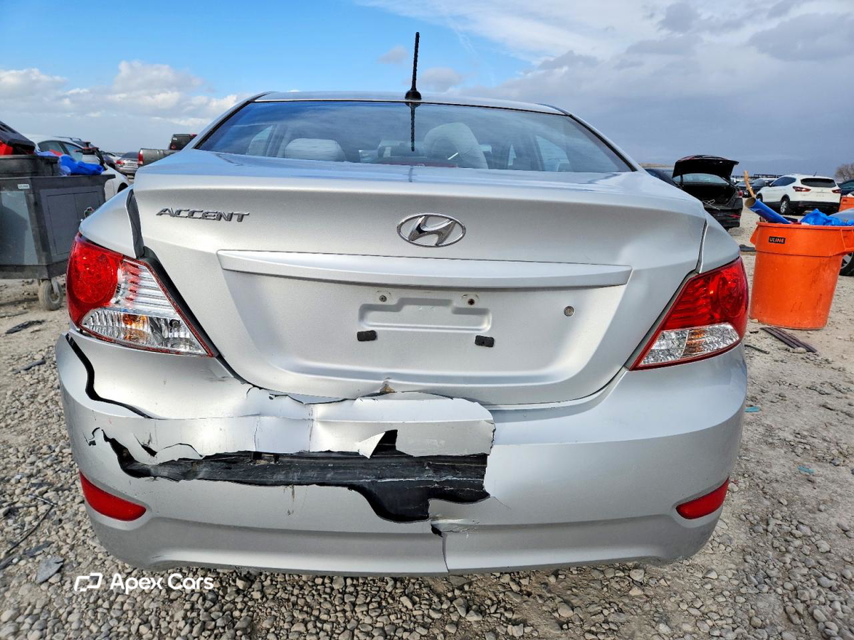 Hyundai Accent 2013
