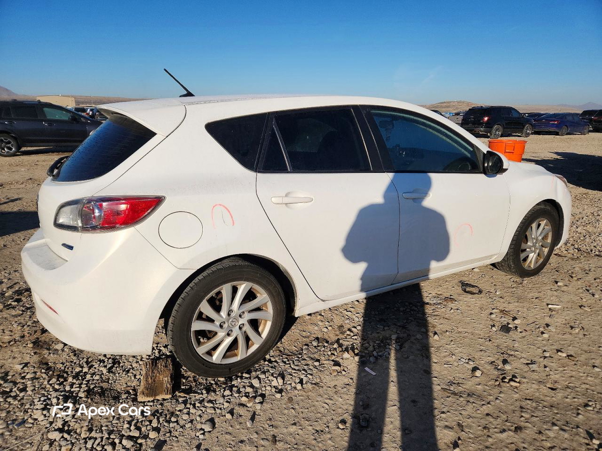 Mazda 3 2012