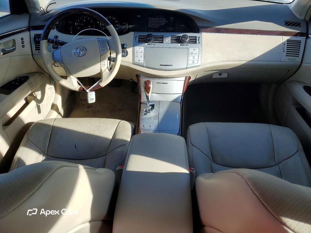 Toyota Avalon 2008