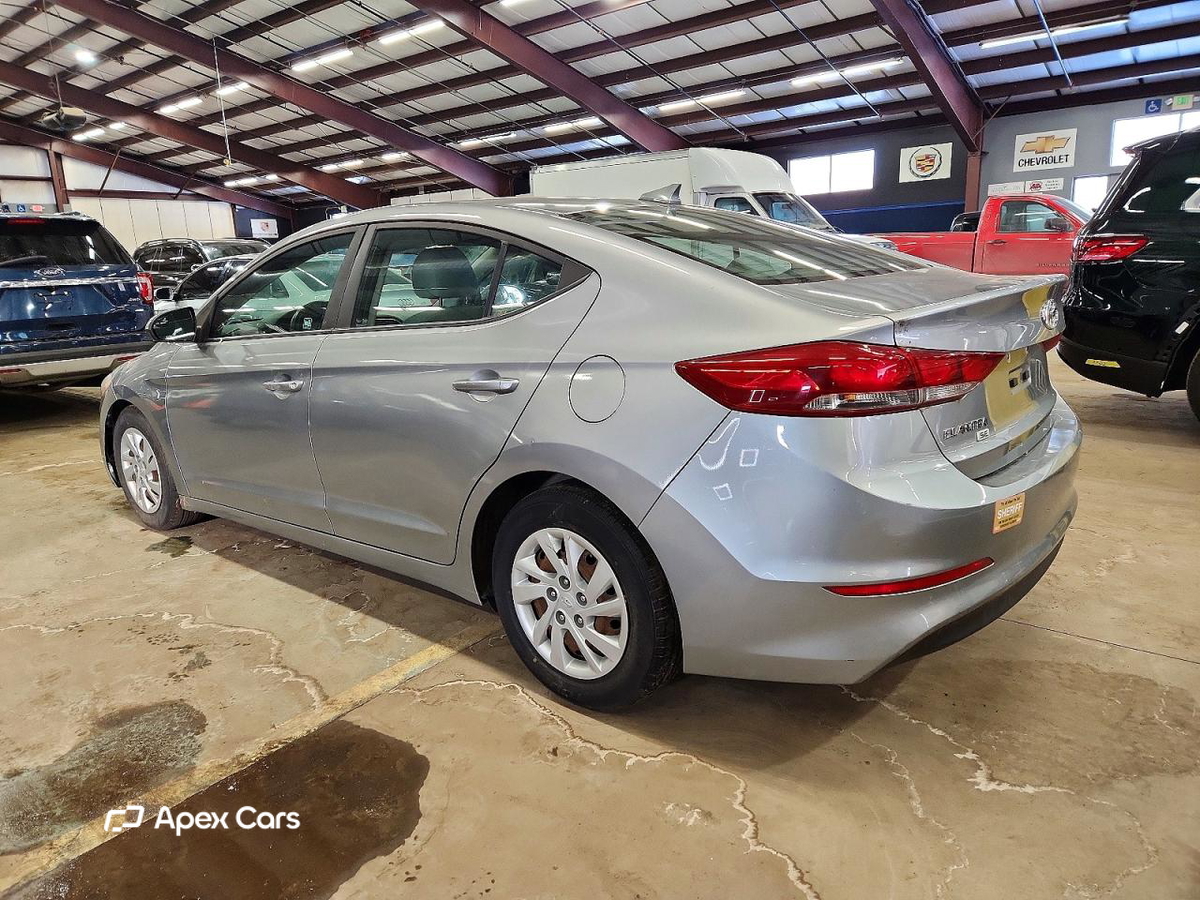 Hyundai Elantra 2017