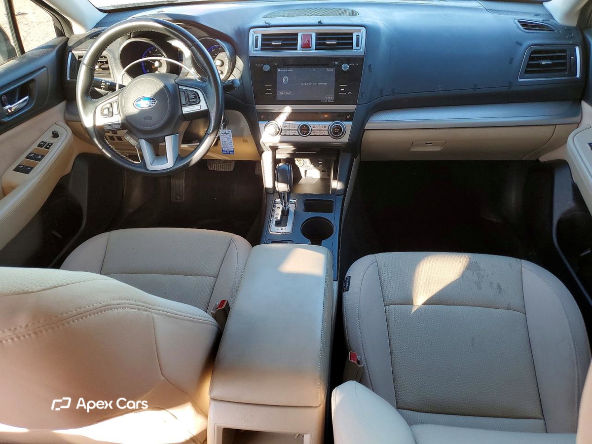 Subaru Legacy 2015