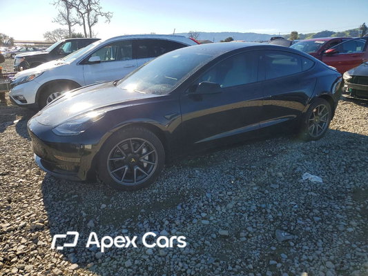 Tesla Model 3 2022 - Image 1 of 14