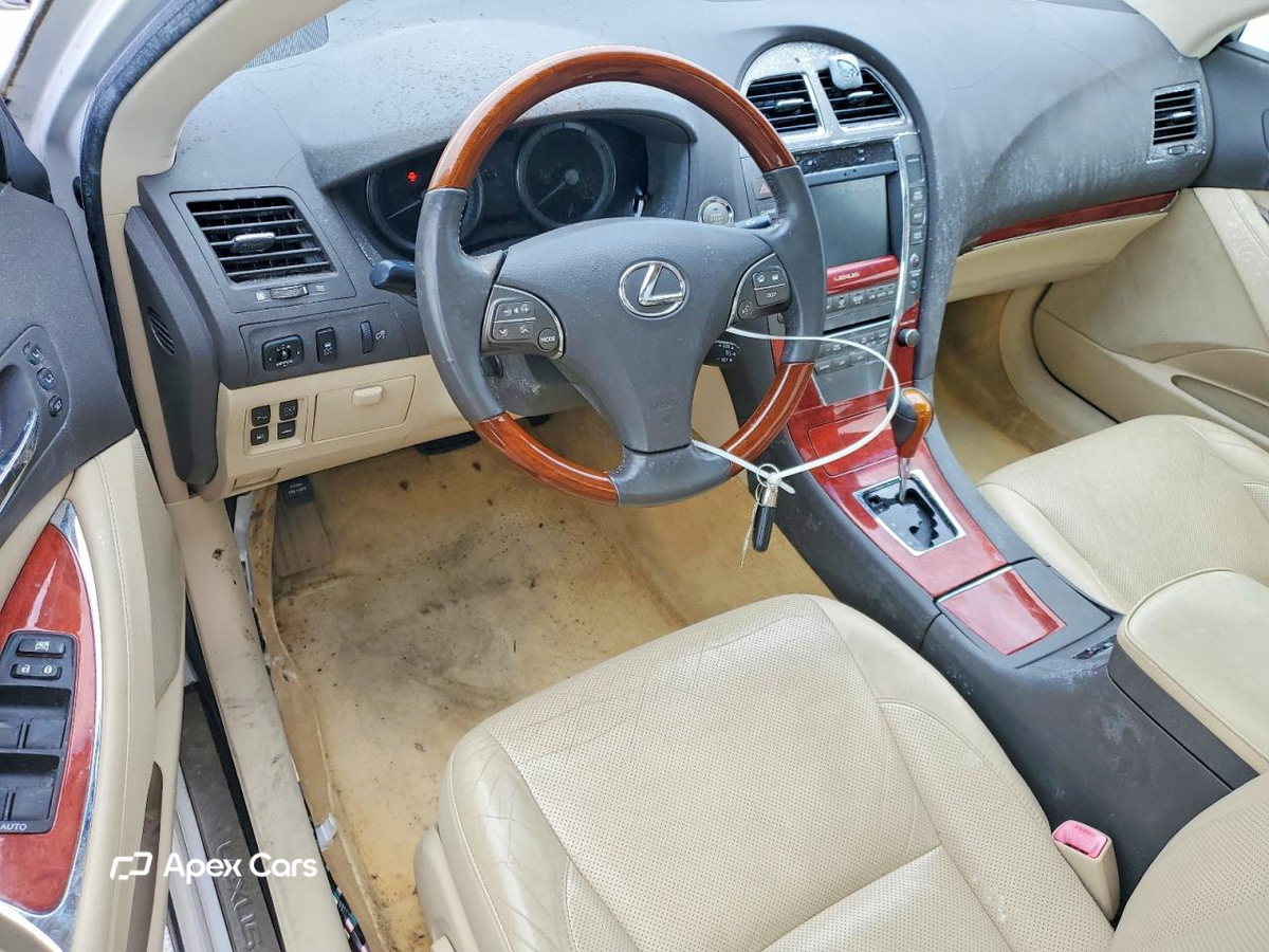 Lexus ES 2012