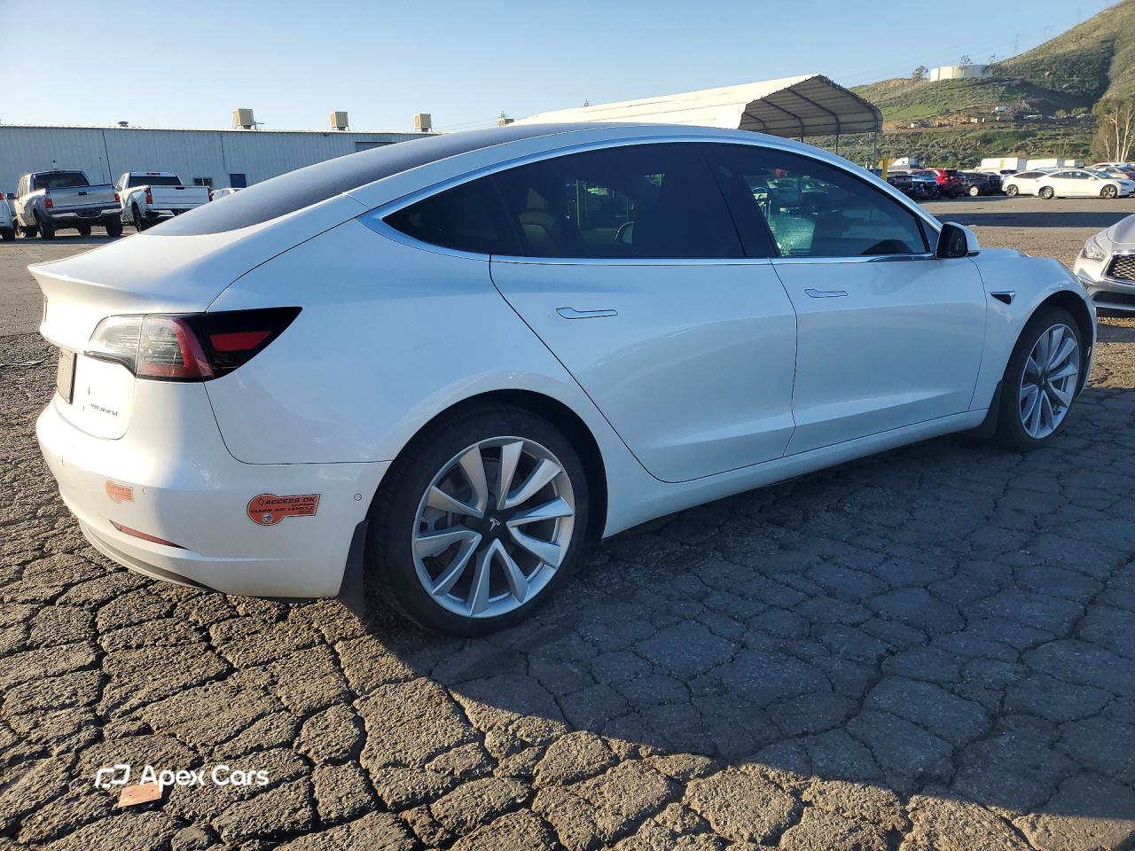 Tesla Model 3 2019