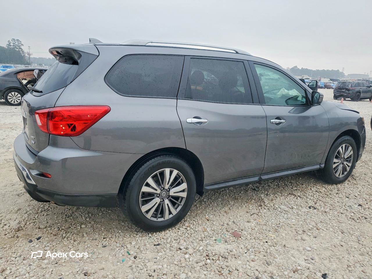 Nissan Pathfinder 2019