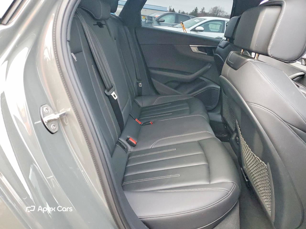 Audi A4 2023
