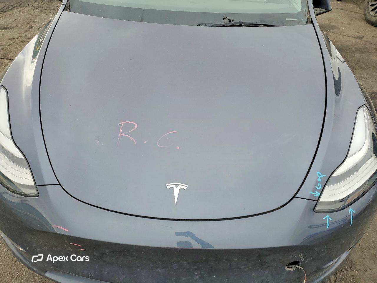 Tesla Model Y 2022