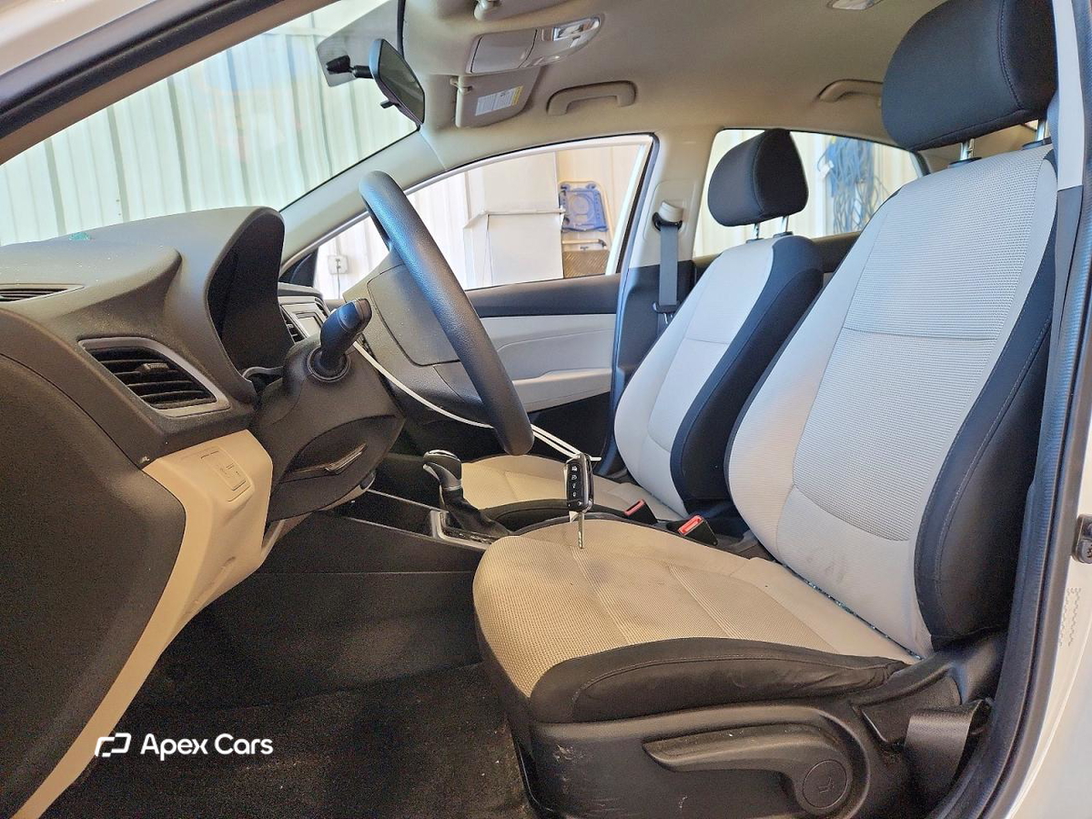 Hyundai Accent 2021