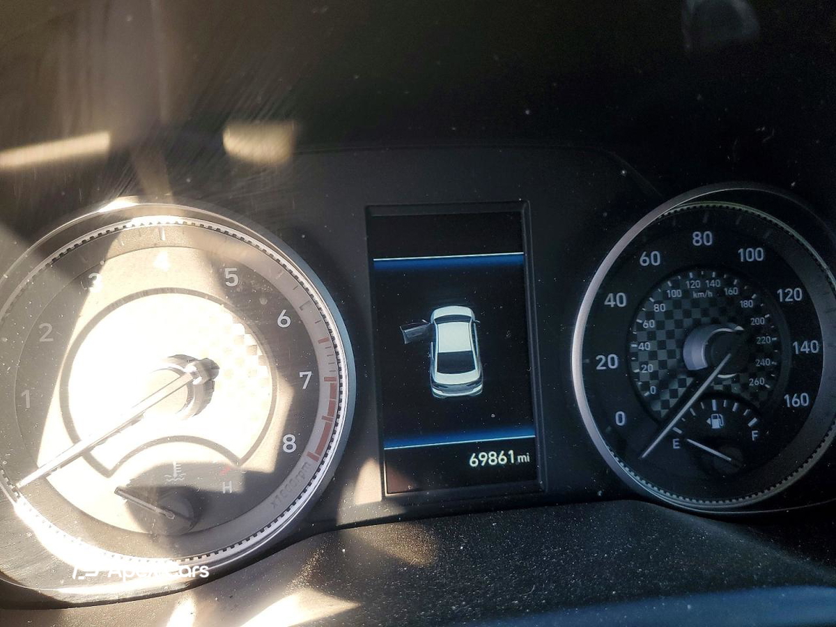 Hyundai Elantra 2020