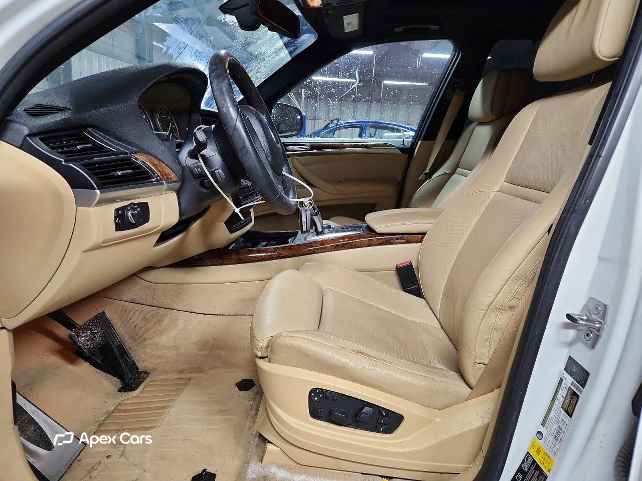 BMW X5 2011