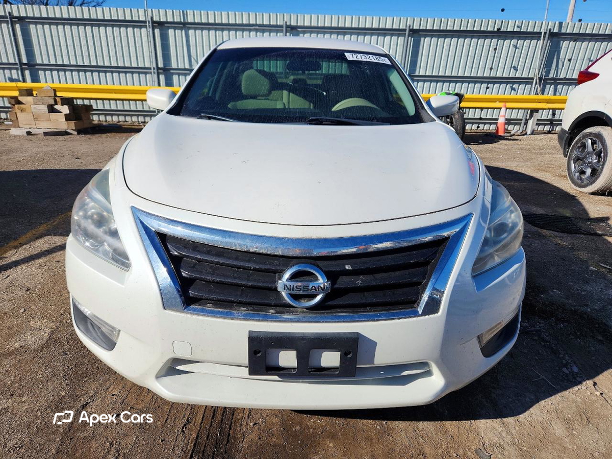 Nissan Altima 2015