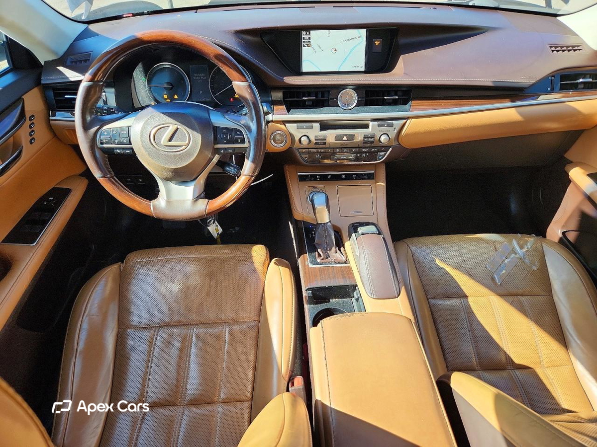 Lexus ES 2017