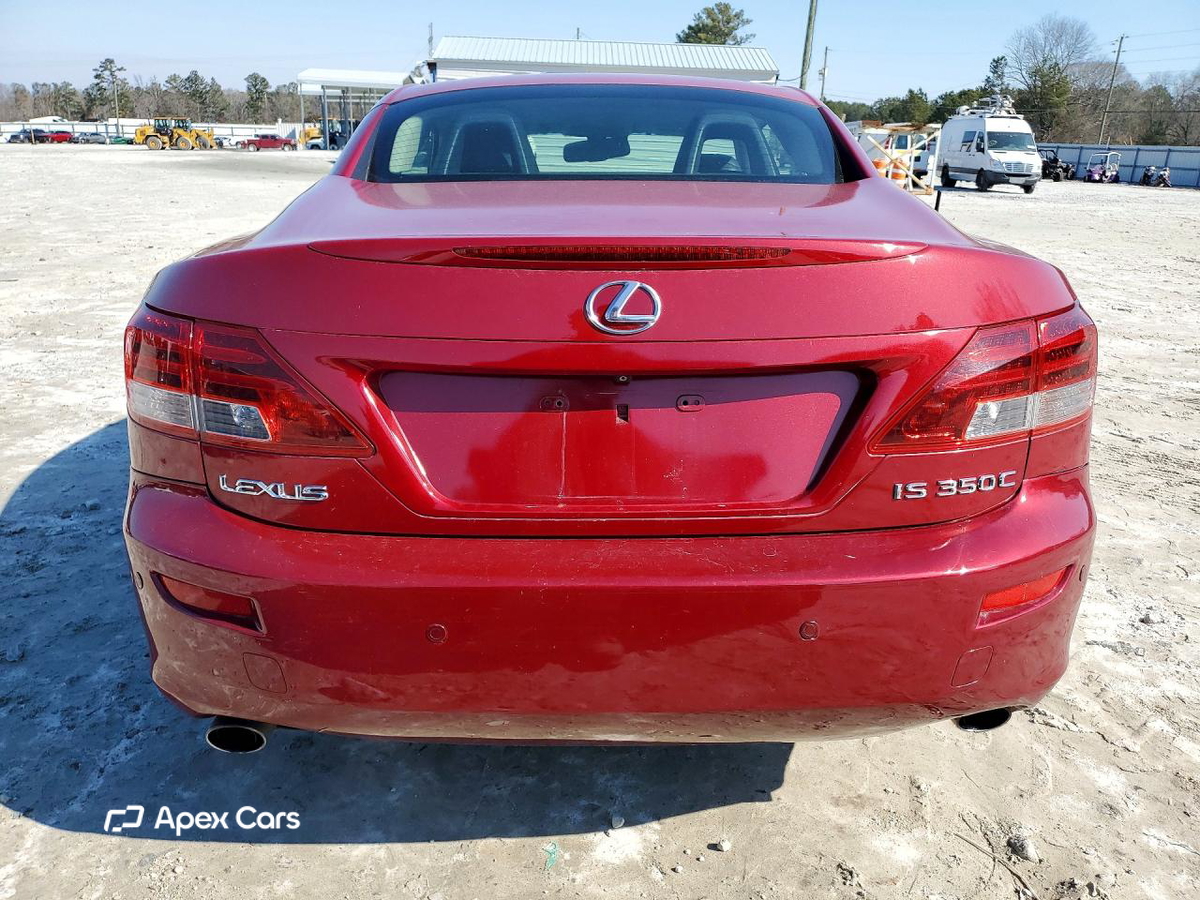 Lexus IS 2010