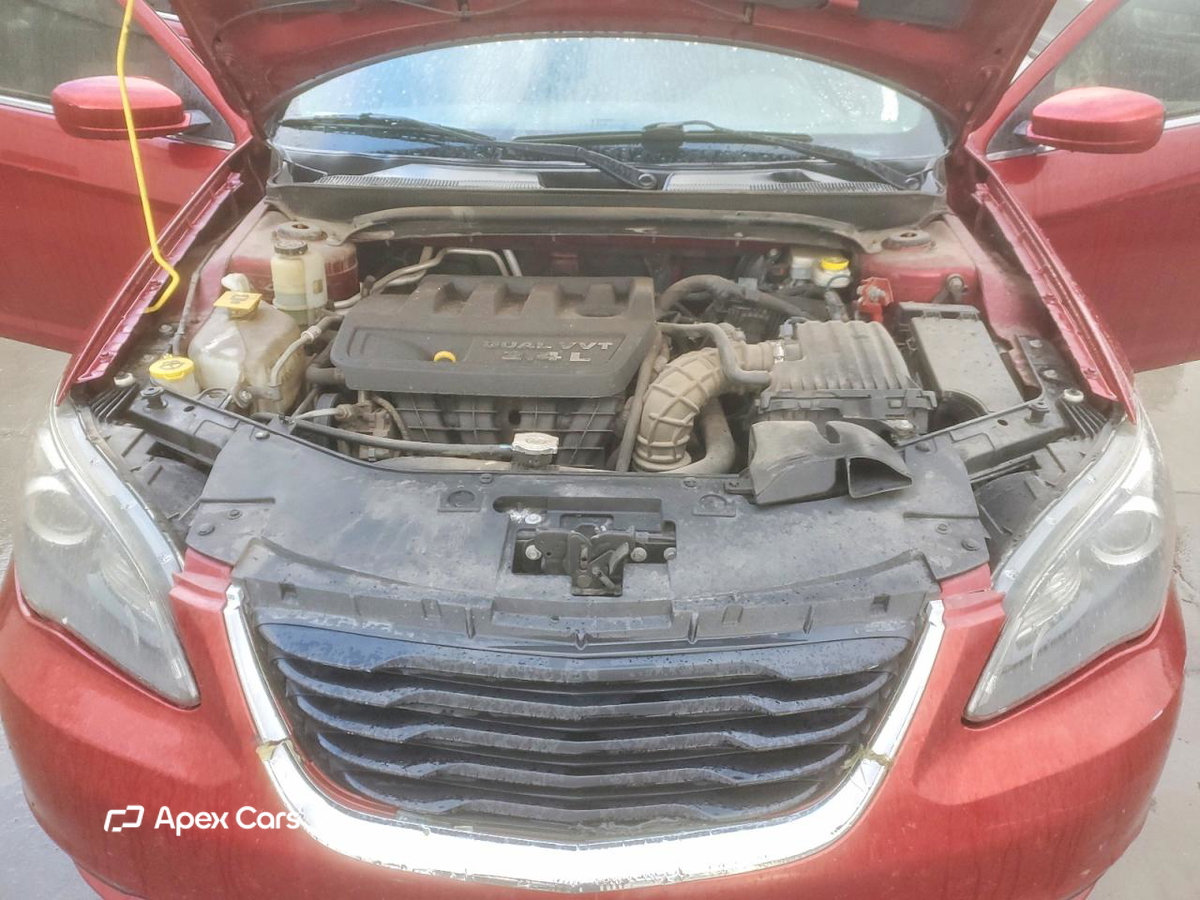 Chrysler 200 2013