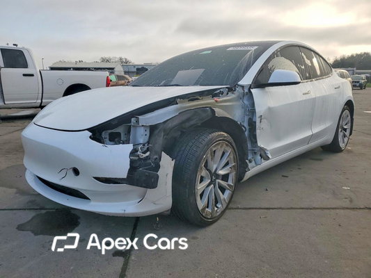 Tesla Model 3 2022 - Image 1 of 13