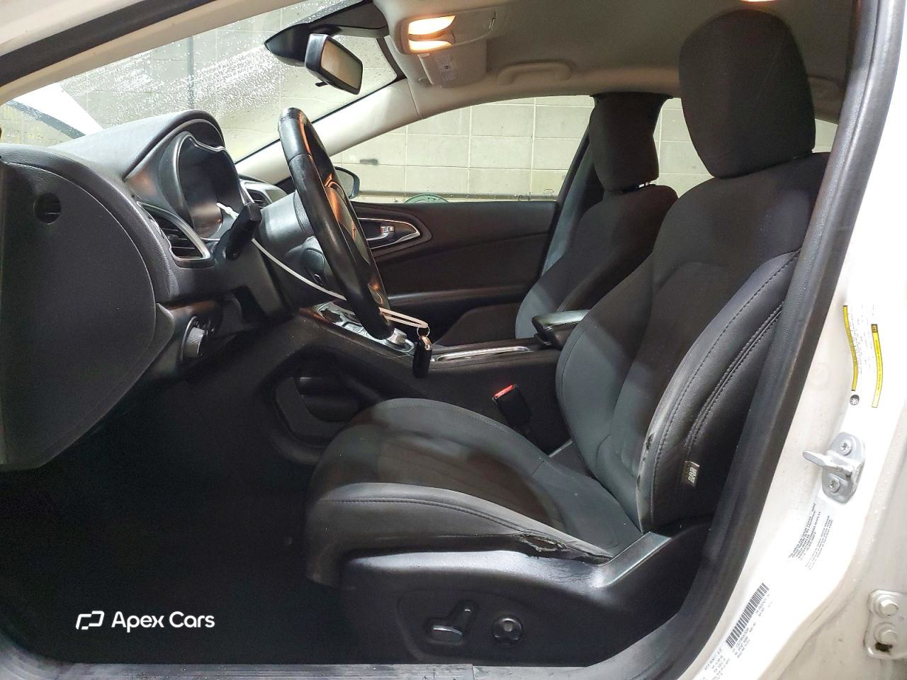 Chrysler 200 2016