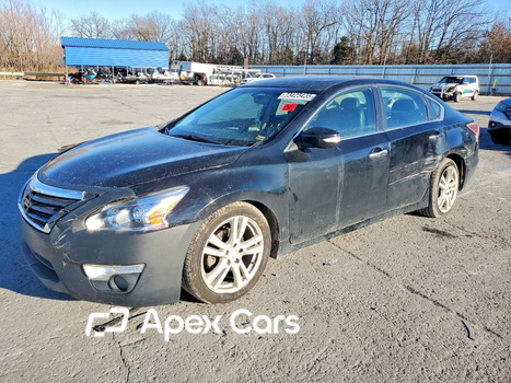 Nissan Altima 2015 - Image 1 of 13