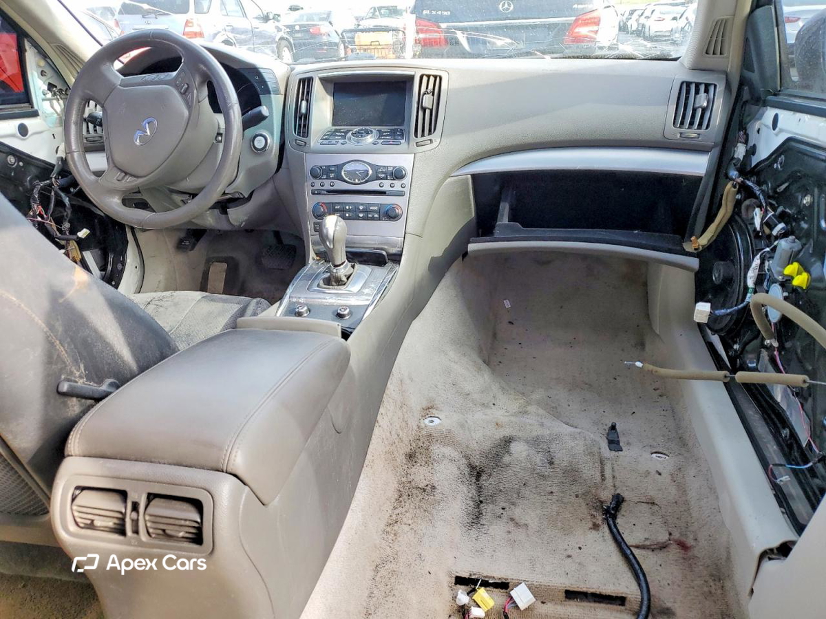 Infiniti G 2012