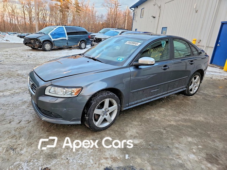 Volvo S40 2010 - Image 1 of 12