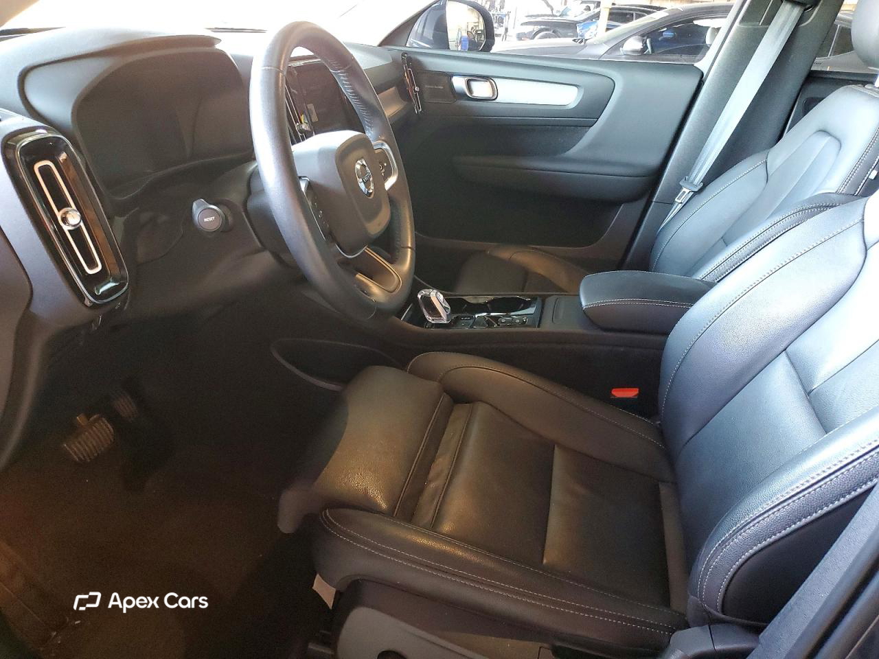 Volvo XC40 2021
