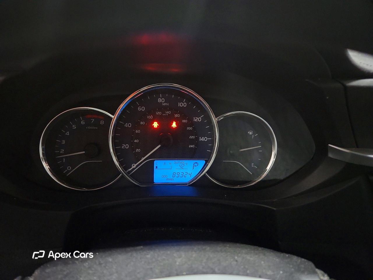 Toyota Corolla 2015