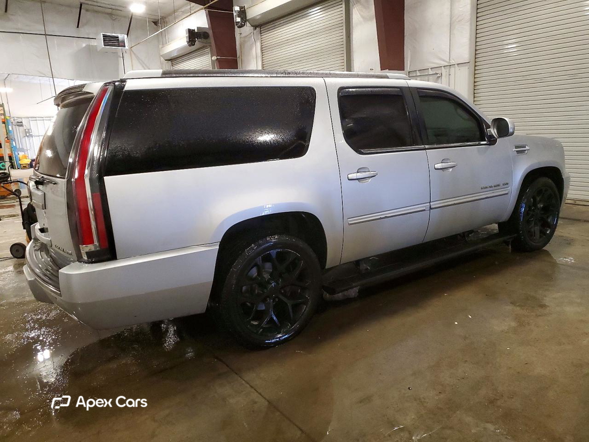 Cadillac Escalade 2014