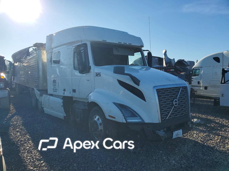 Volvo  2019 - Image 1 of 10