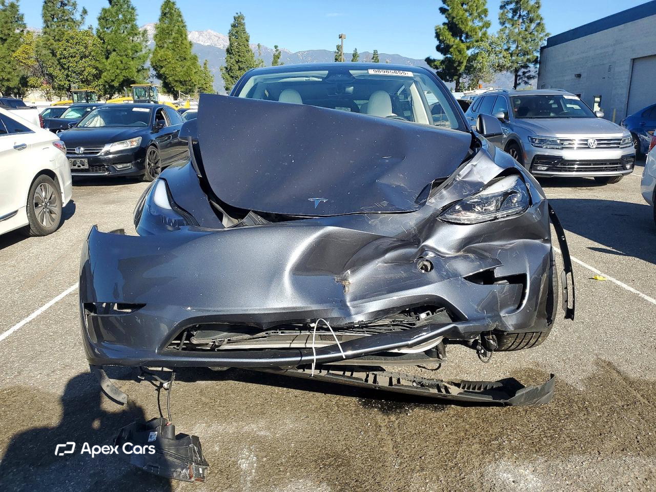 Tesla Model Y 2023