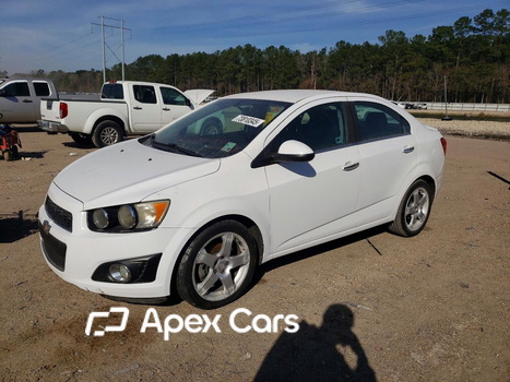 Chevrolet Sonic 2015 - Image 1 of 12