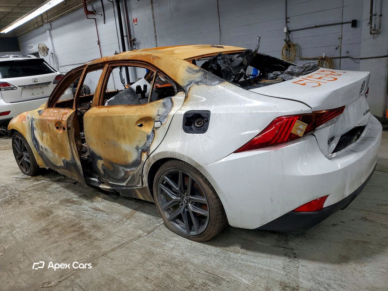 Lexus IS 2019