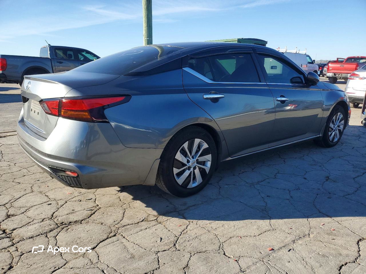 Altima 2022