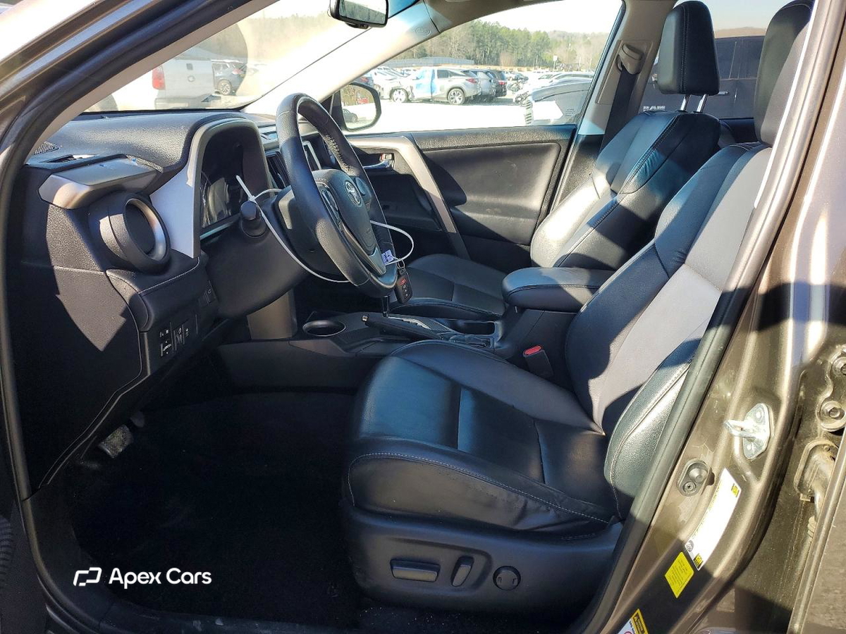 Toyota RAV 4 2015